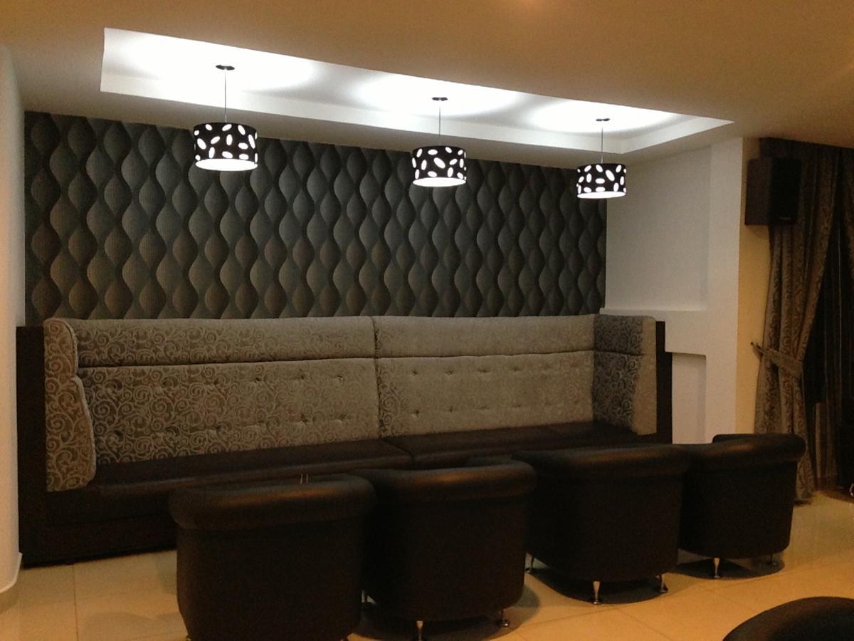 Airport Plaza Hotel Giuba Esterno foto